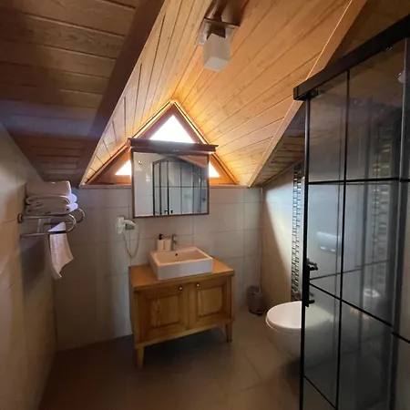 Veziroglu Apartahotel 4*