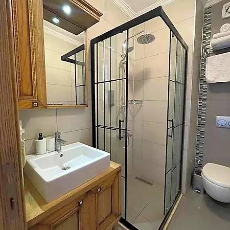 Veziroglu Hotel apartamentowy